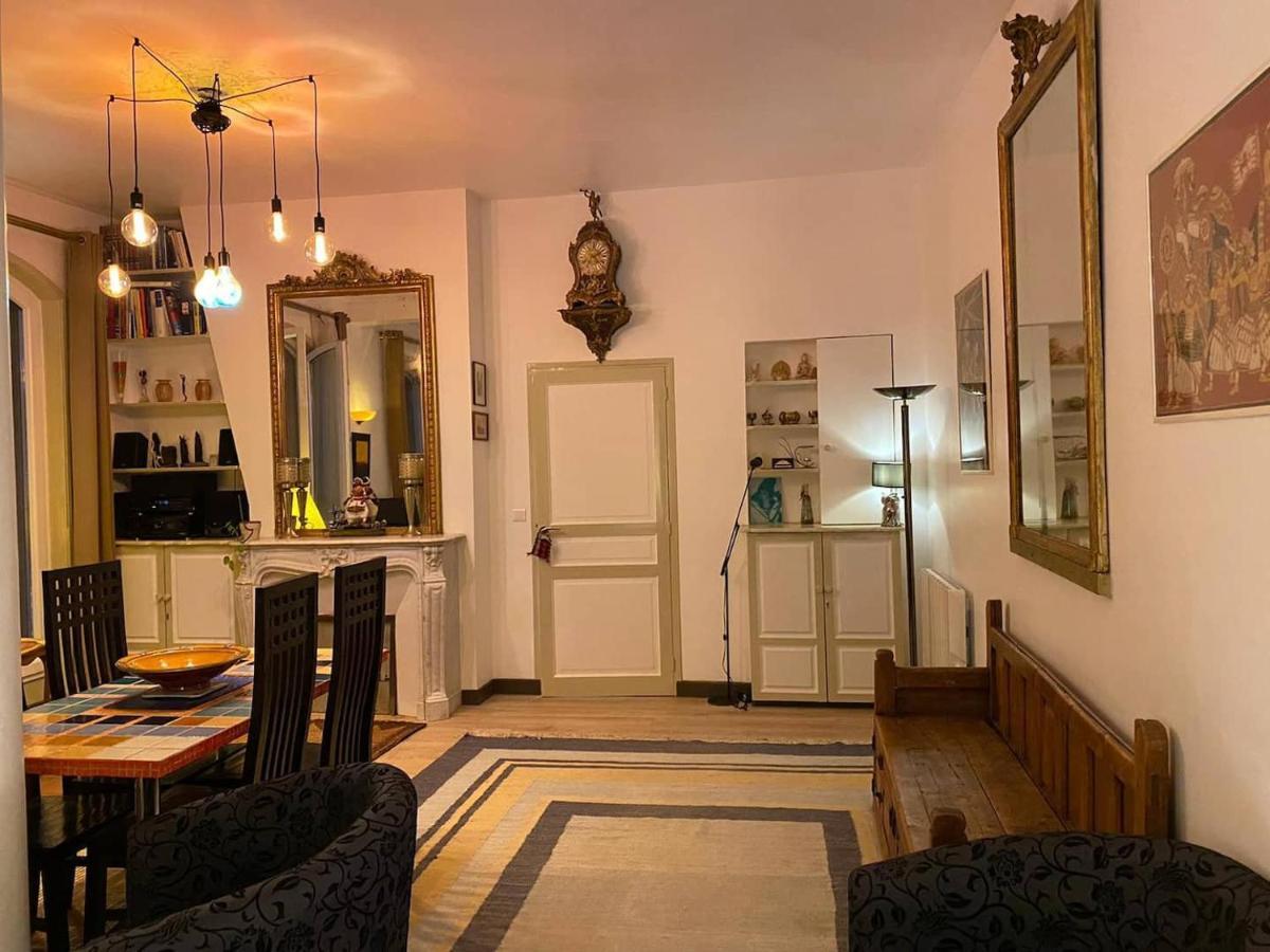 Romantic Apartment In Париж Екстер'єр фото