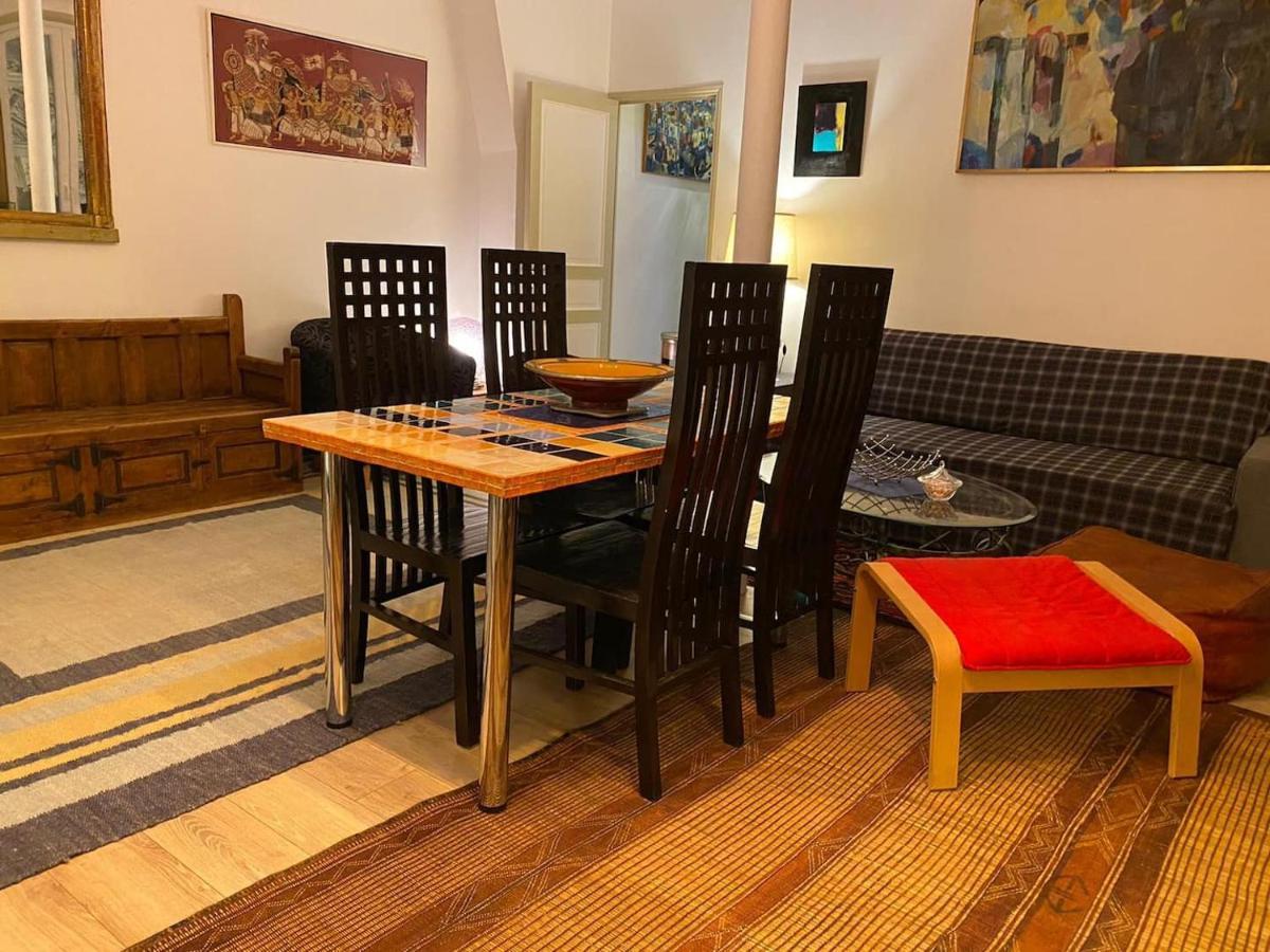 Romantic Apartment In Париж Екстер'єр фото