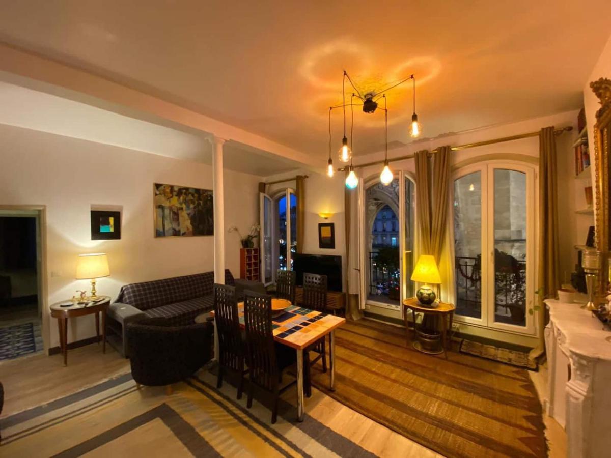 Romantic Apartment In Париж Екстер'єр фото